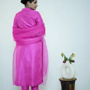The Perani in Rani Pink - Image 3