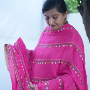 The Sindoori booti- Gul Phulkari - Image 2