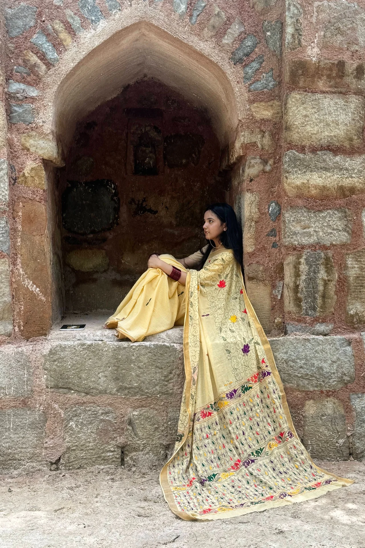 Kantha Work Sarhee - Image 3