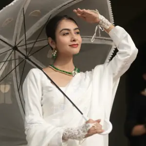 Pure Royalty in White - Image 2