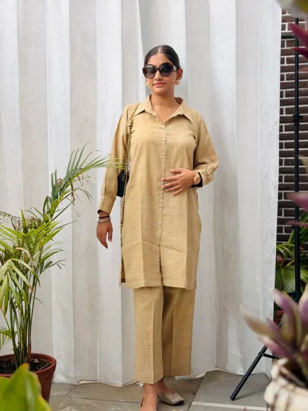 Table for one - Khadi