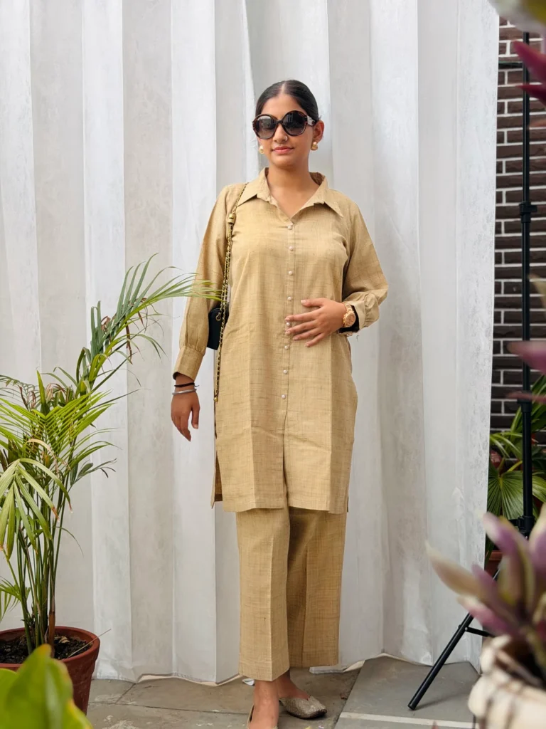 Table for one - Khadi